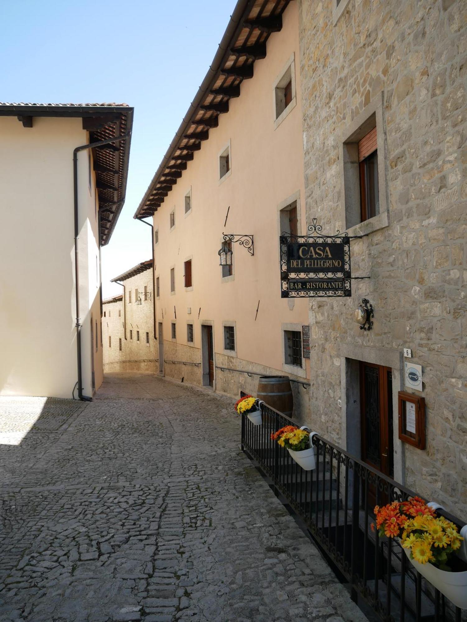 Hotel Casa Del Pellegrino - Castelmonte Exteriér fotografie